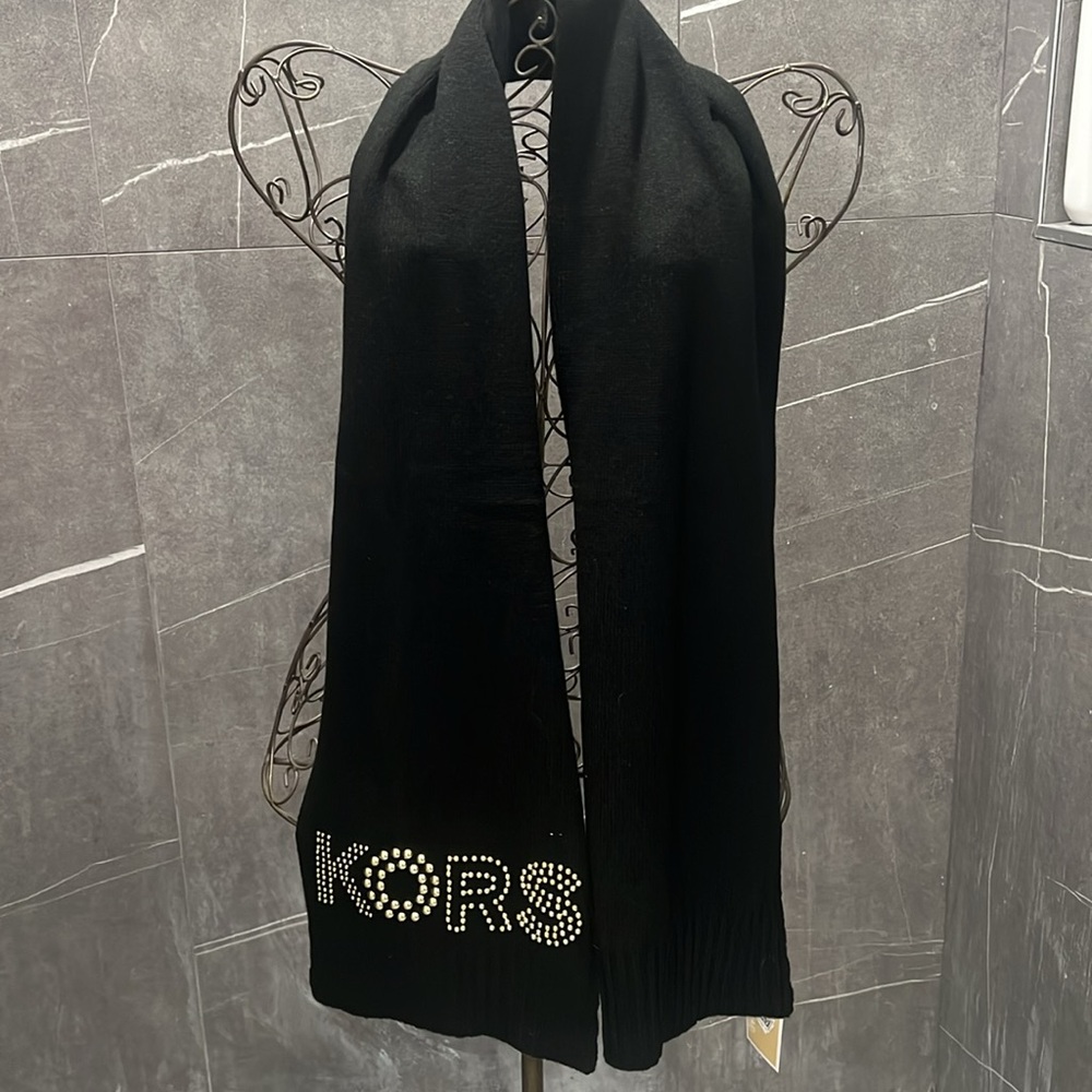 Michael Kors NWT Scarf